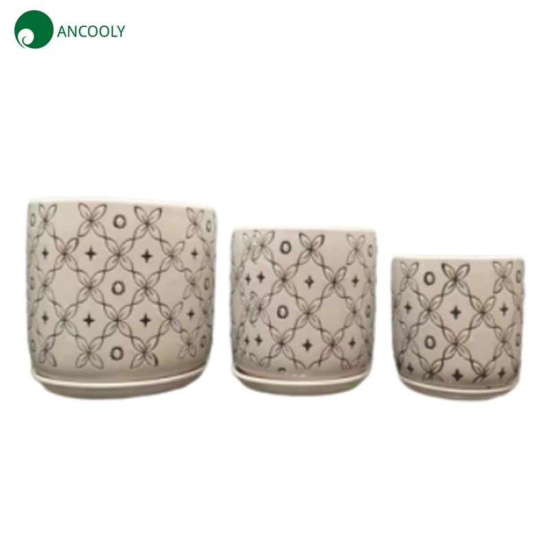 Set of 3 Planter With Leaves Pattern