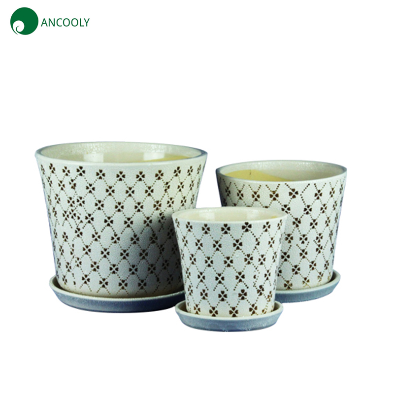 Set of 3 High-quality White and Golden Planter 
